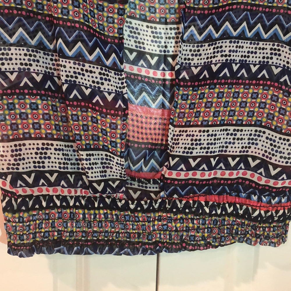 NEW Multi Patterned Blouse - Picture 4 of 4